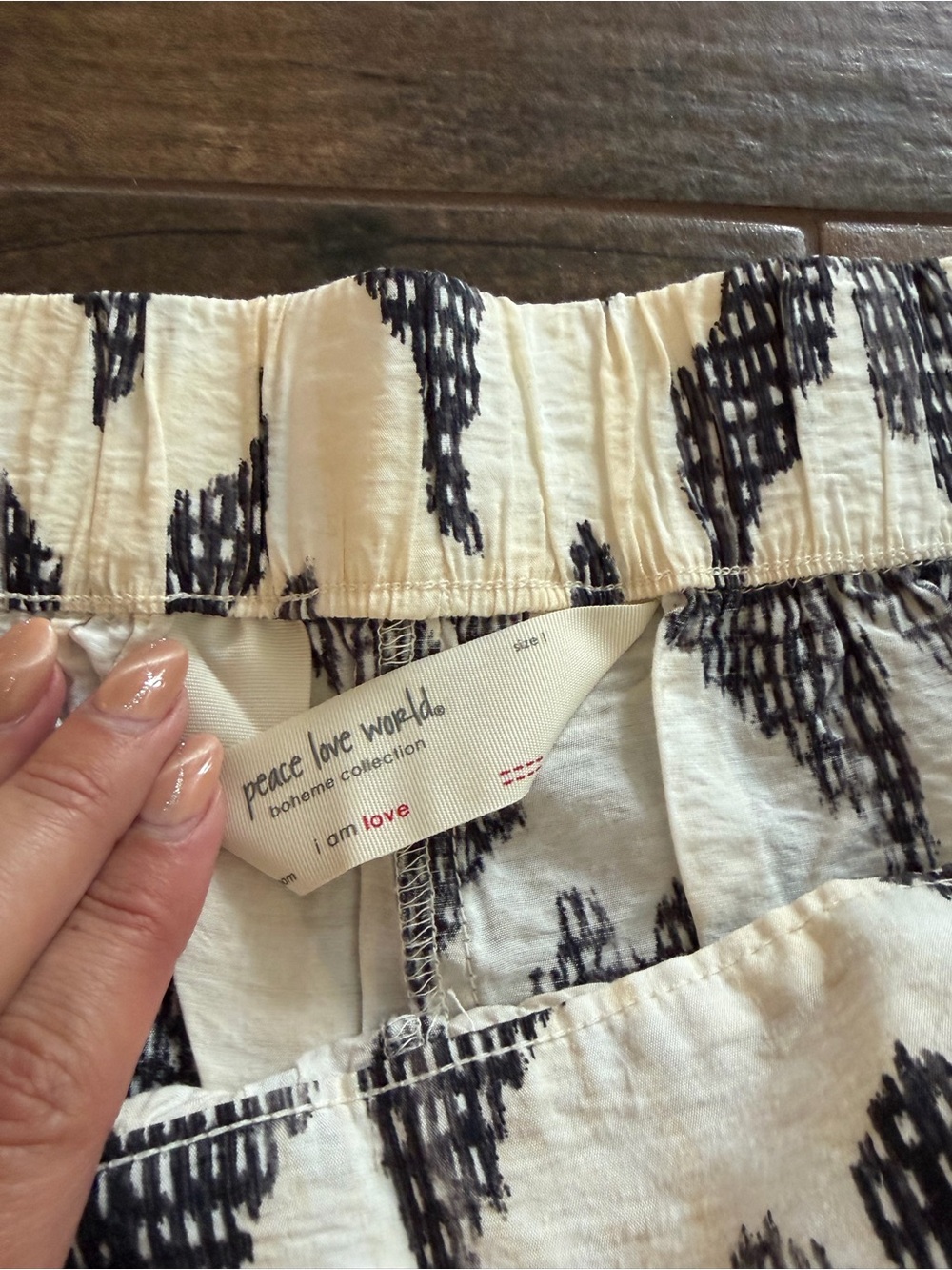 Peace Love World Black & White Wide Leg Printed Palazzo Pants - Picture 4 of 7